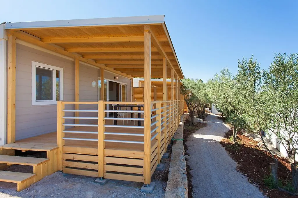 Ferienpark Mobile Homes&Apartments St,Denis Punat