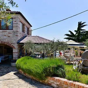 Gasthof & Mani A Casa