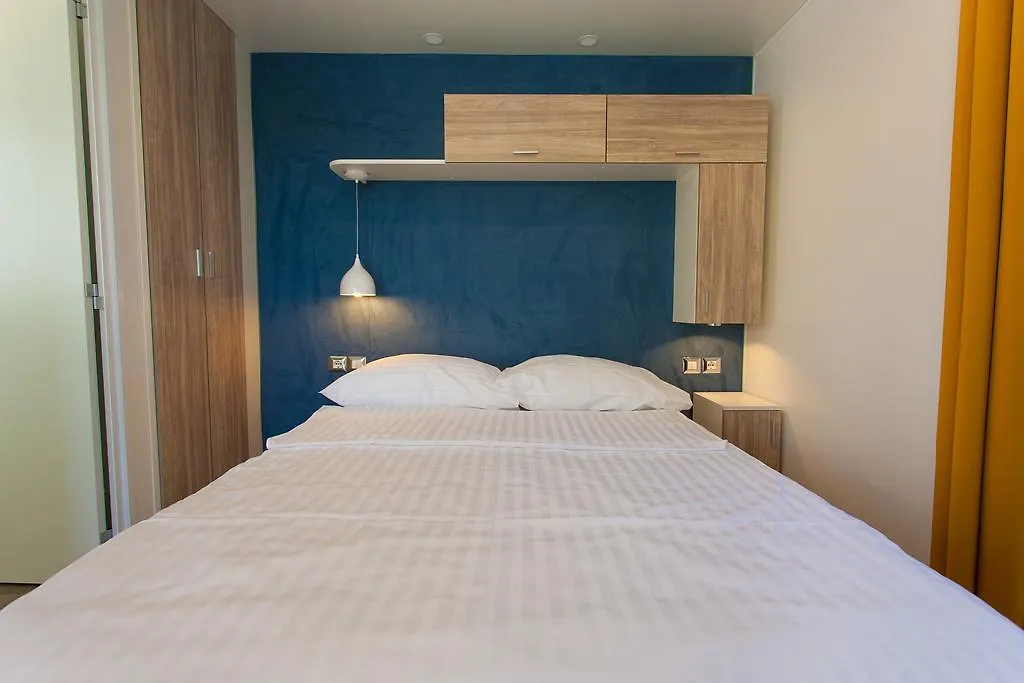 *** 홀리데이파크 Mobile Homes And Apartments St,Denis 푸나트 크로아티아